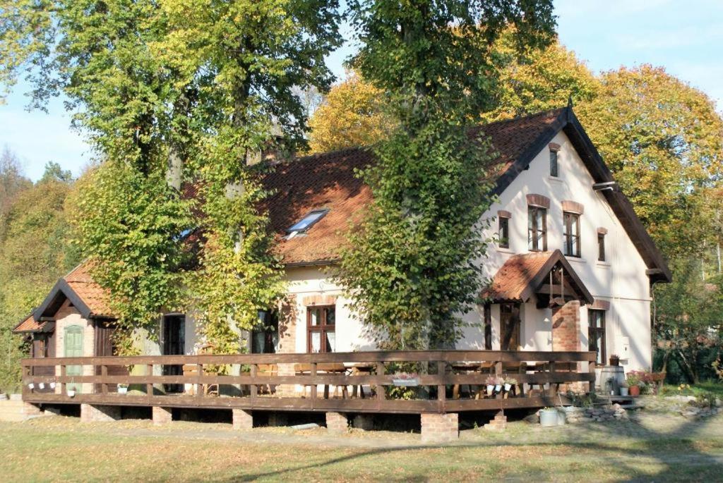 Swojski Gosciniec Prażmowo 외부 사진